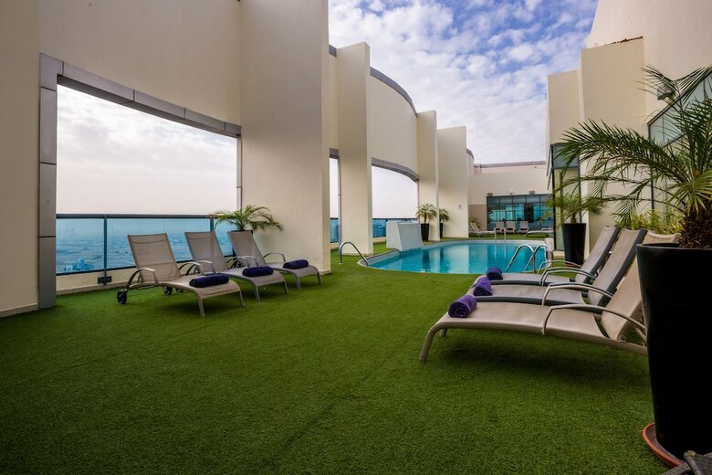 Aparthotel First Central Hotel Suites