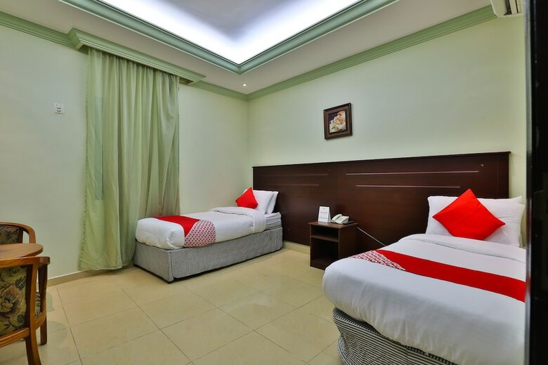 Oyo 425 Hotel Manazil Alfouz