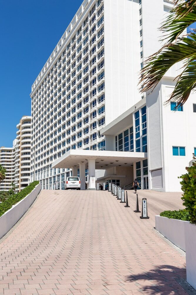 Aparthotel Girasole Apartments