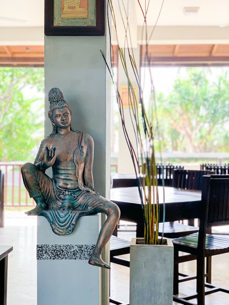 Hotel Akash Retreat And Spa