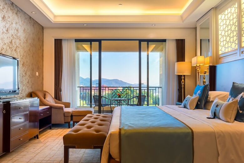 Hotel Yourworld International Conference Center