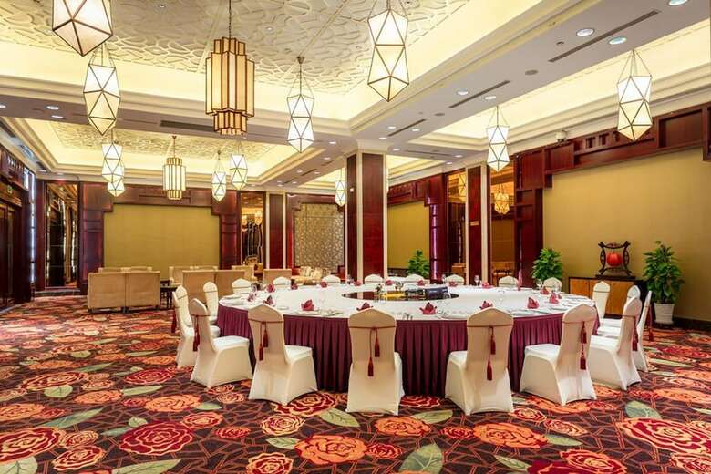Hotel Yourworld International Conference Center