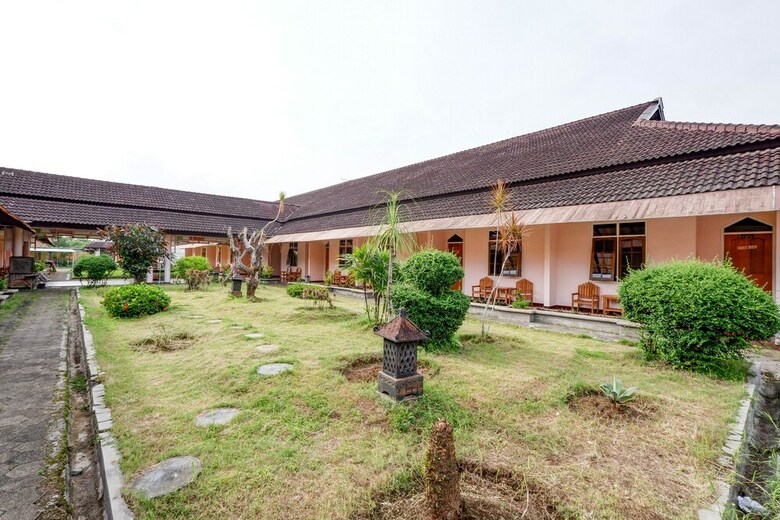 Oyo 2495 Hotel Wijaya