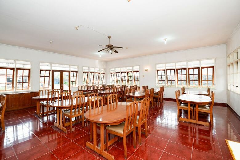 Oyo 2495 Hotel Wijaya