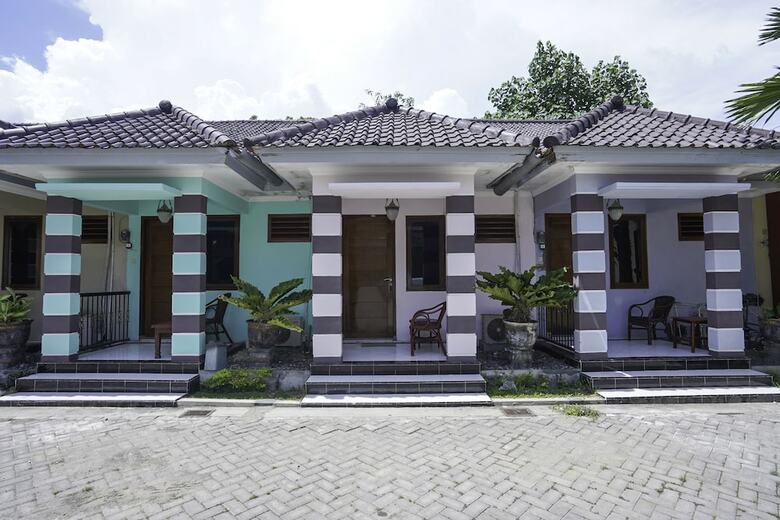 Hotel Madinah Syariah
