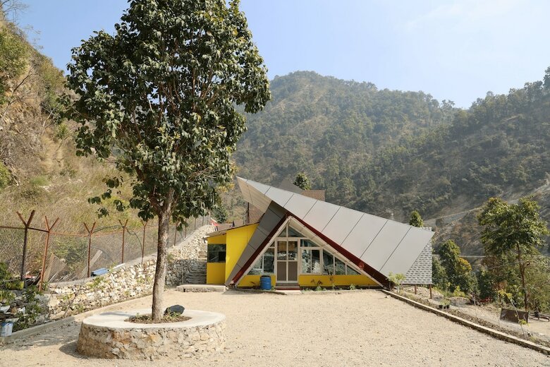 Hotel Rakatal Rocks Resort