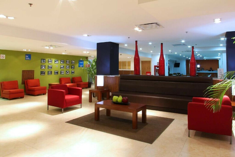 Hotel One Guadalajara Centro Historico