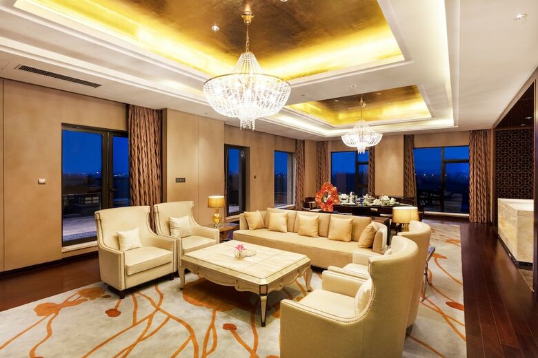 Hotel Crowne Plaza Xuzhou Dalong Lake