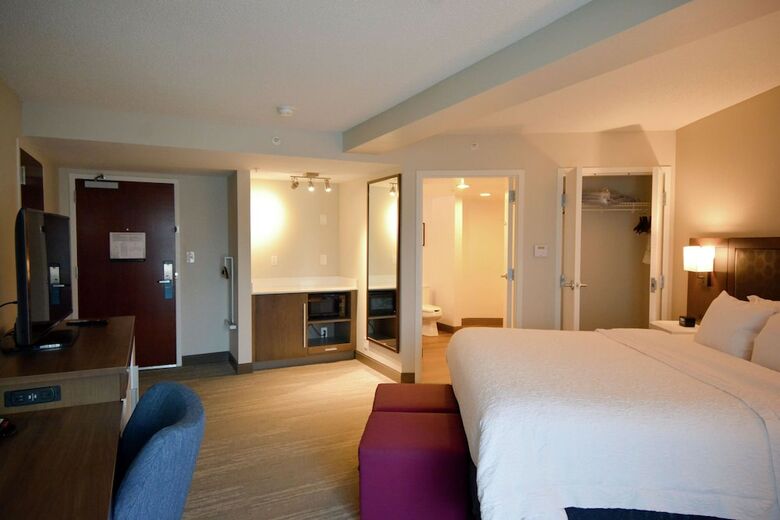Hotel Hampton Inn Salem East - Electric Road