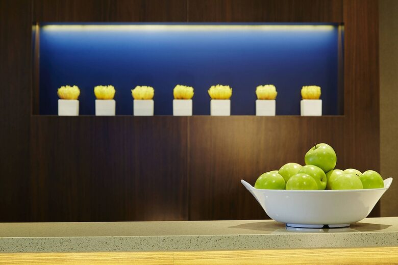 Hotel Courtyard By Marriott Boston Natick