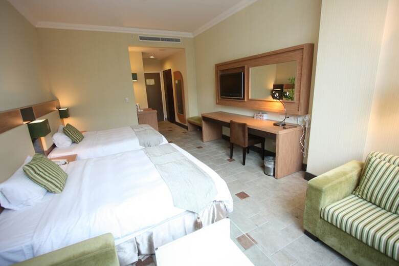 Hotel Uni-resort And Conference Mawudu