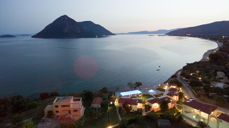 Aparthotel Thesmos Village