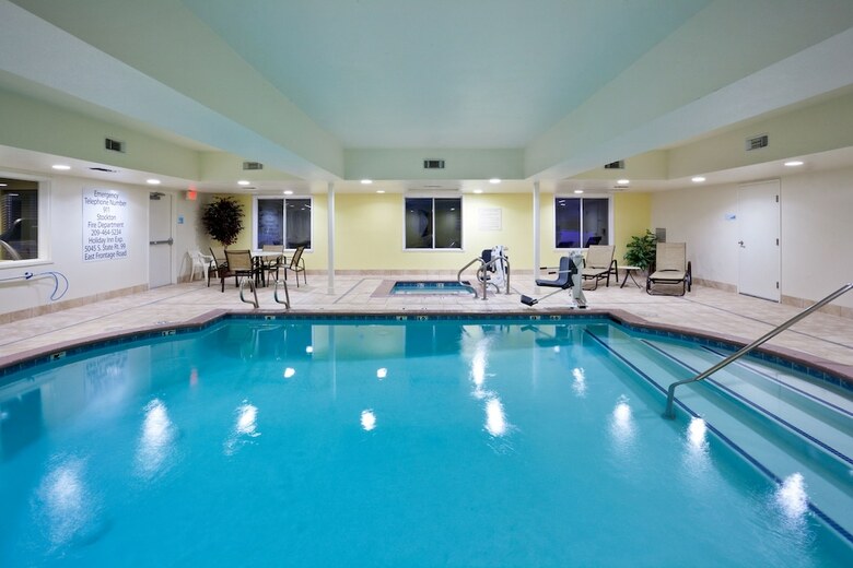Hotel Holiday Inn Express Stockton Southeast