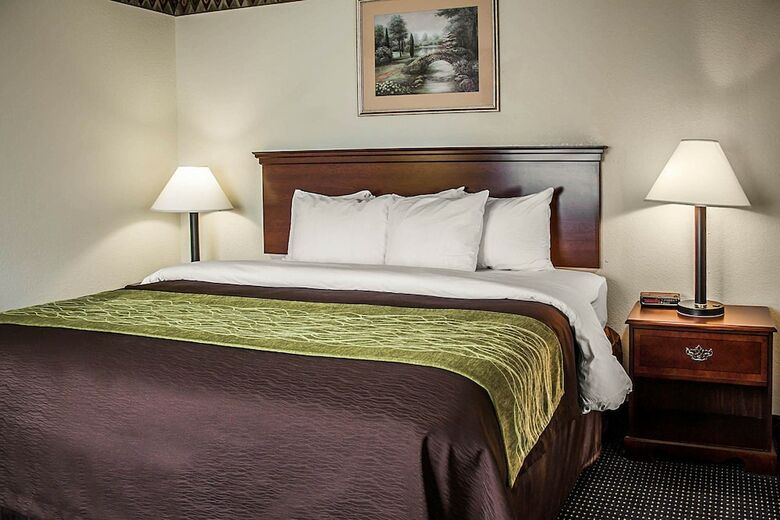 Motel Quality Inn & Suites