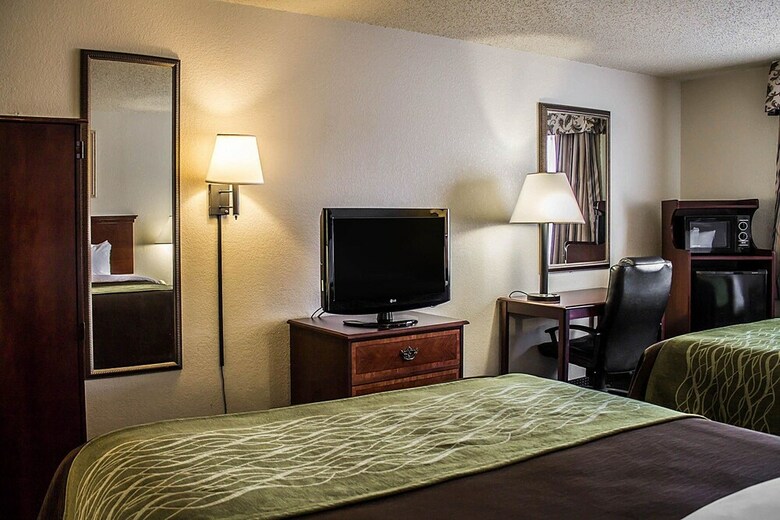 Motel Quality Inn & Suites