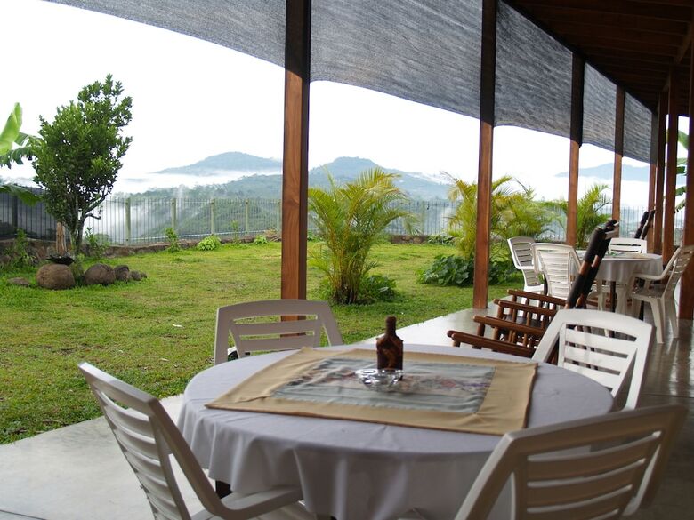 Casa Amanecer Bed & Breakfast