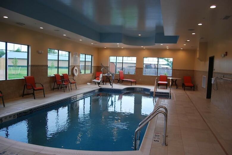 Hotel Best Western Plus Finger Lakes Inn & Suites