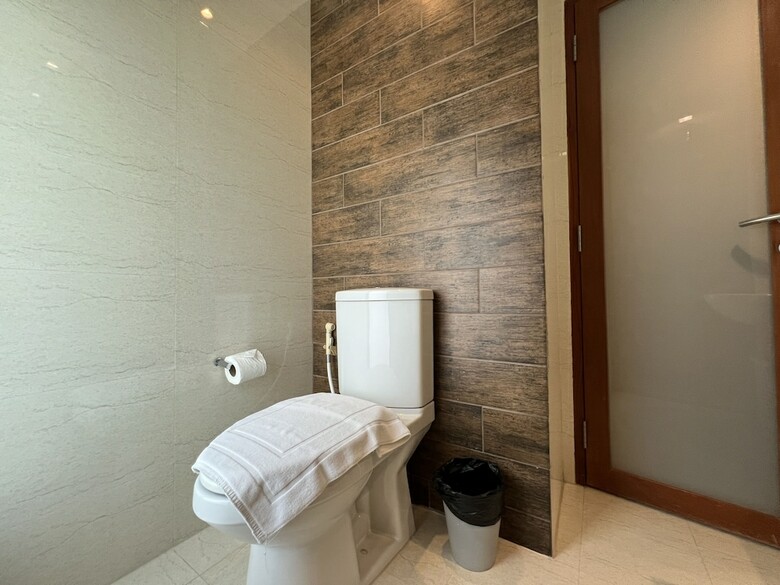 Hotel Silom Forest Exclusive Residence