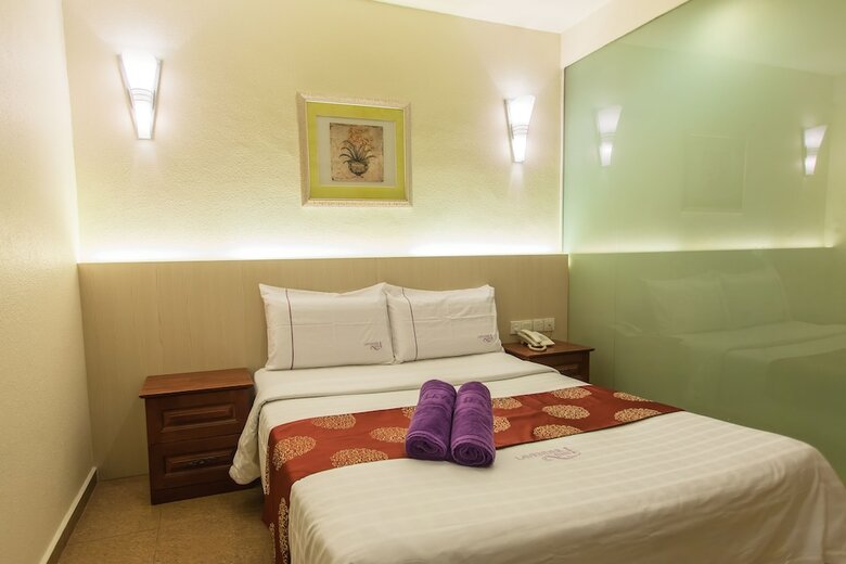 Hotel Lavender Inn Permas