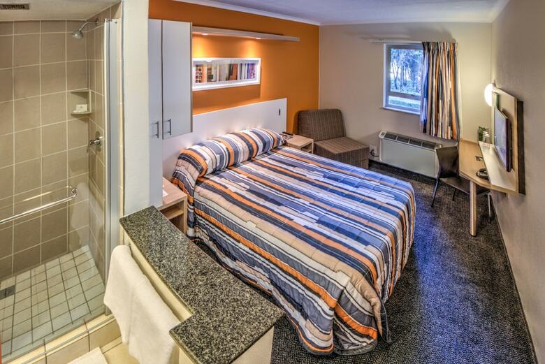 Hotel Road Lodge Germiston Lake