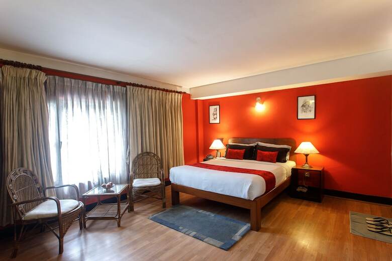 Hotel Ambassador Garden Home