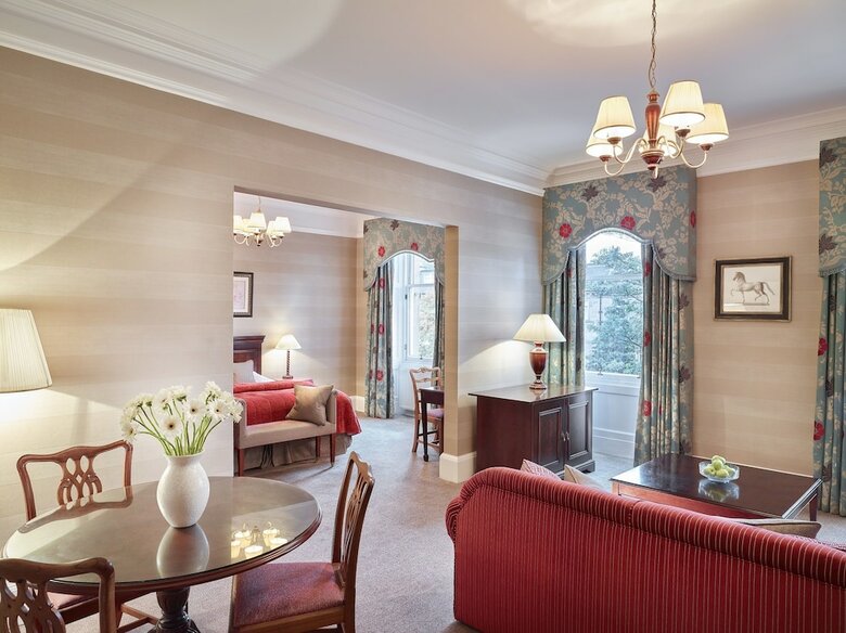 Hotel The Edinburgh Residence