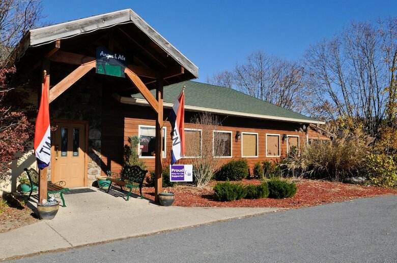 Surestay Plus Hotel By Best Western Berkeley Springs