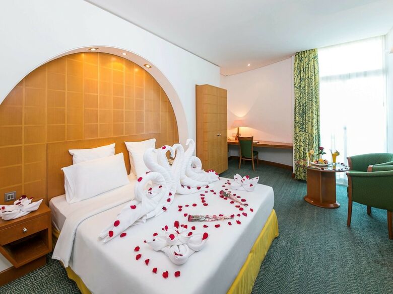 Mercure Grand Jebel Hafeet Al Ain Hotel