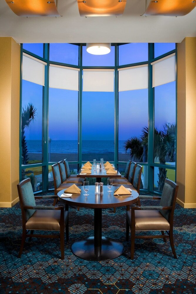 Sheraton Virginia Beach Oceanfront Hotel