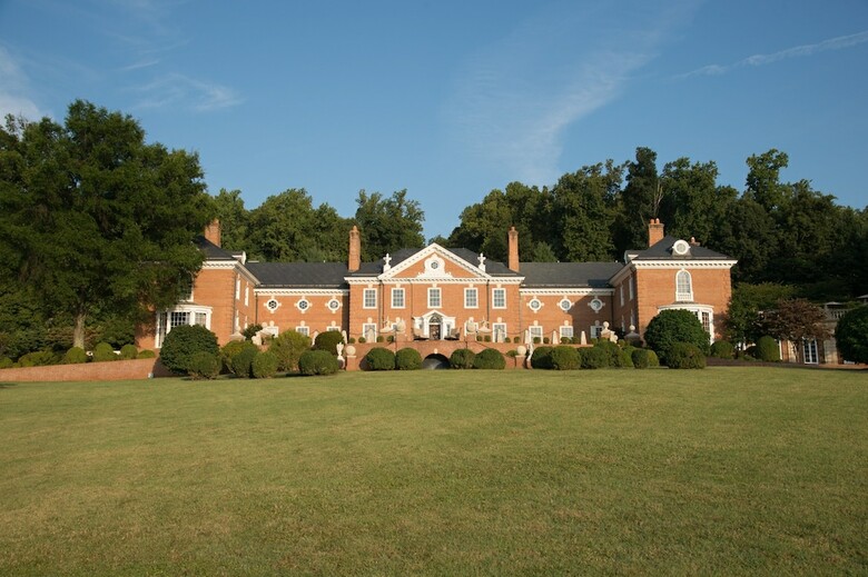 Hotel Albemarle Estate At Trump Winery