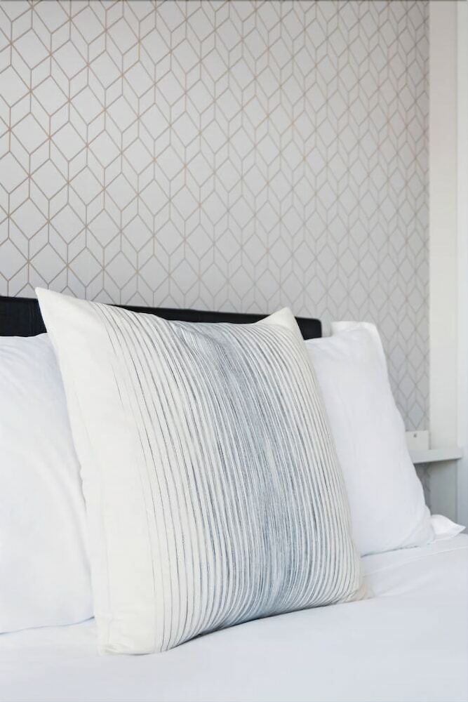 Discover Little Italy From A Bright Apartment