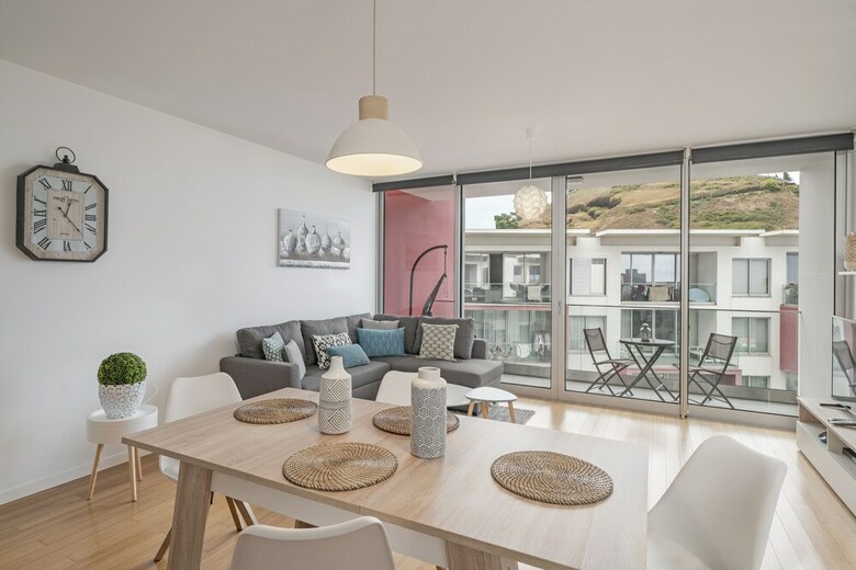 Amparo I By An Island Apart