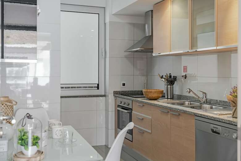 Amparo I By An Island Apart