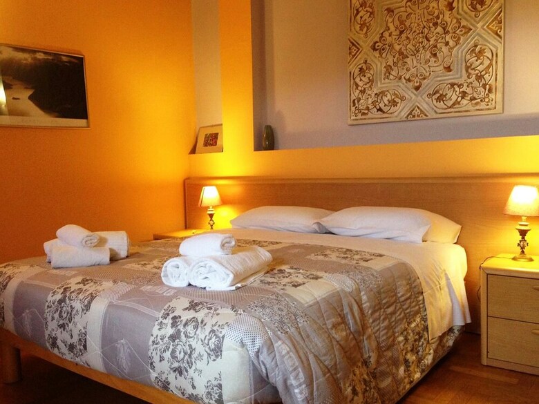 Hotel La Fert� Restaurant And Suites