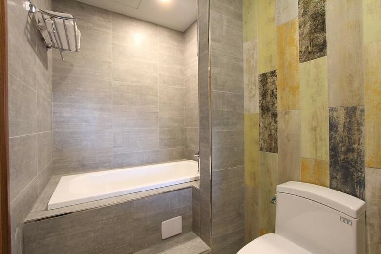Hido Hotel II