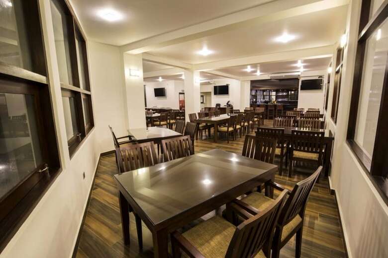 Seven Eleven Hotel -colombo