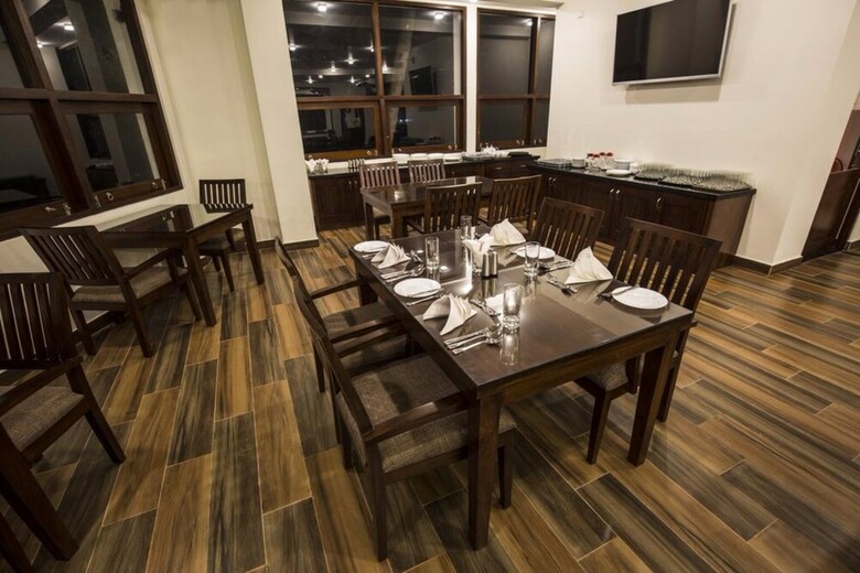 Seven Eleven Hotel -colombo
