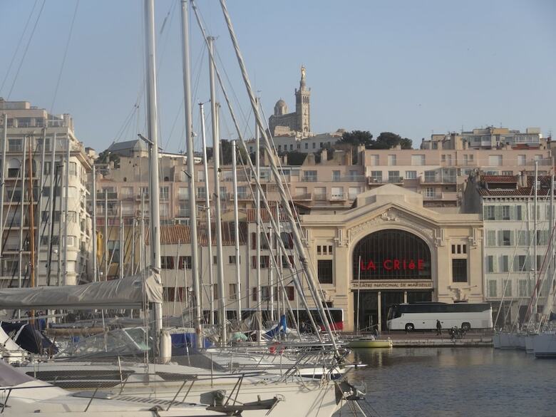 Apartamento G�te Du Panier 2000