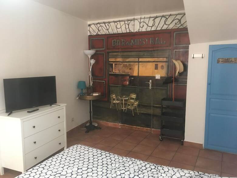Apartamento G�te Du Panier 2000