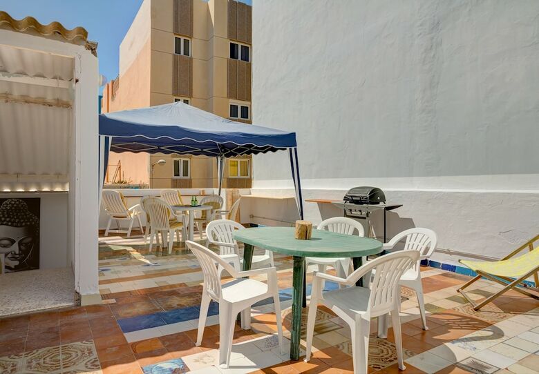Hostal La Ventana Azul Hostel