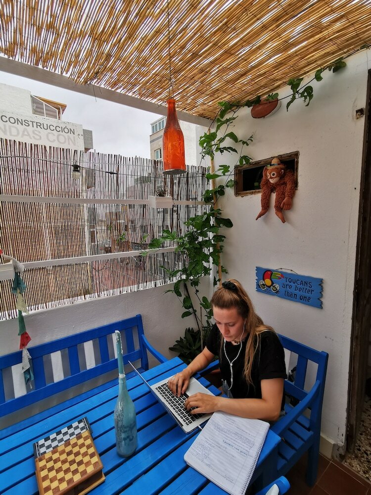Hostal La Ventana Azul Hostel