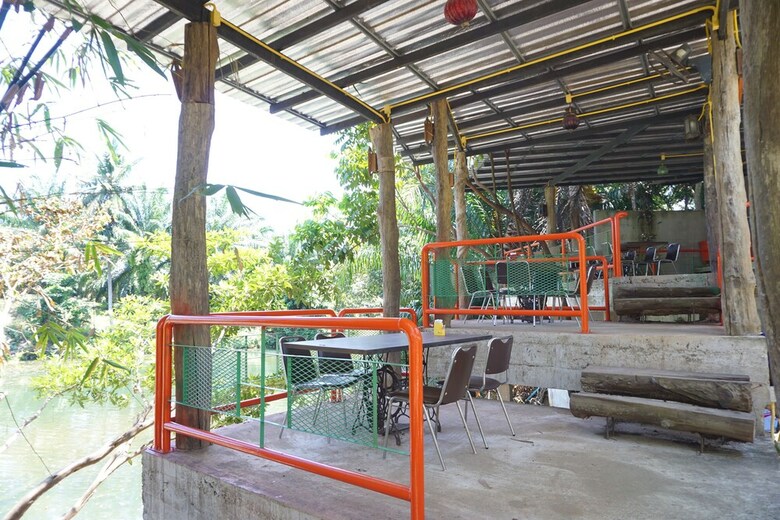 Hotel Krang Prong Resort And Took Kitchen