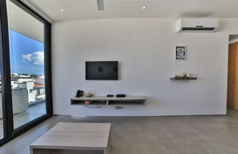 Apartamentos The City 1309 N