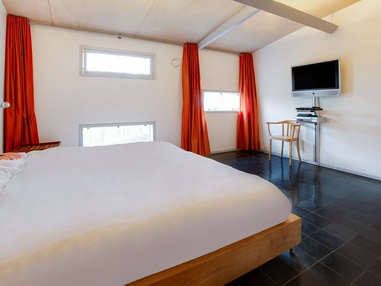 Pleasant Holiday Home In Gaastmeer With Sauna