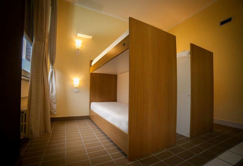 Hostal New Generation Hostel Tirana Center