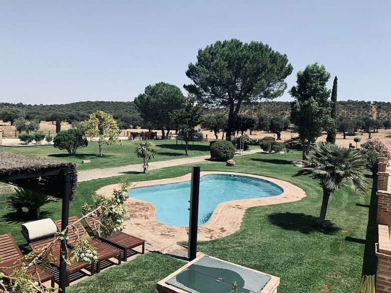 Agroturismo Complejo Valdepusa
