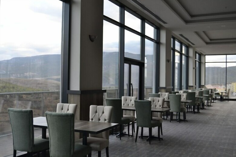 Kanyonvadi Hotel