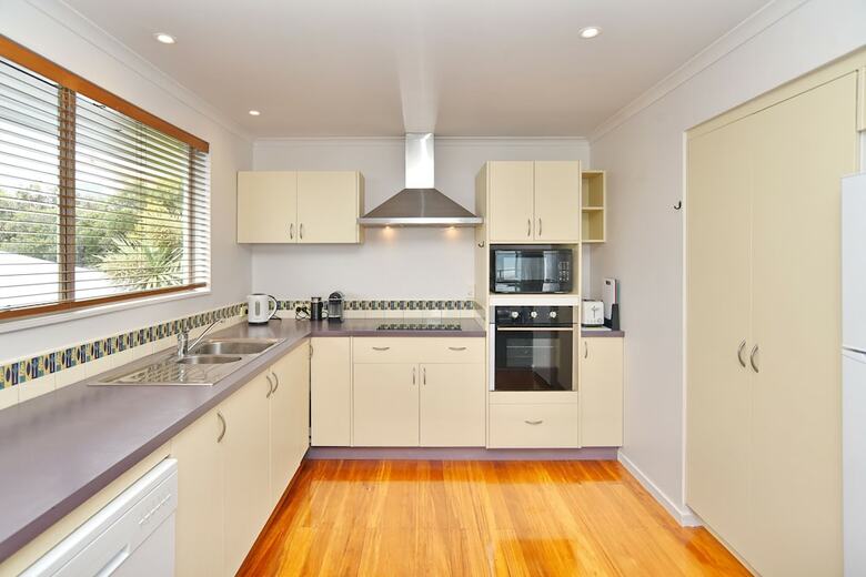 Panorama - Christchurch Holiday Homes
