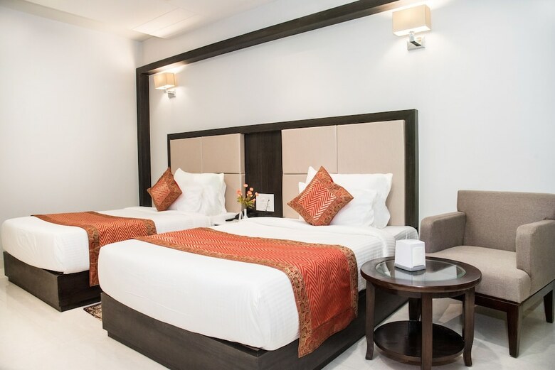 Hotel Platinum Shravasti
