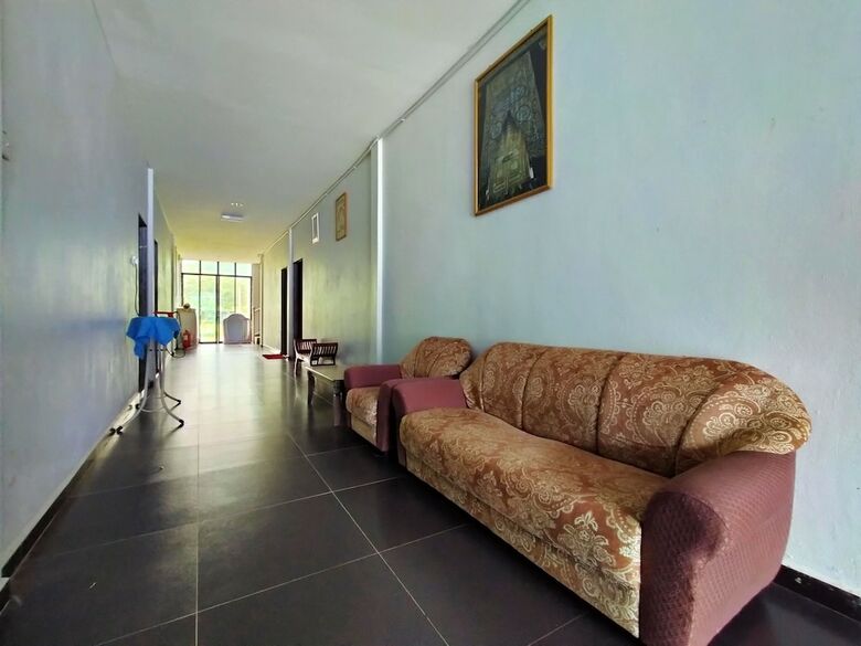 Oyo 89933 Nun Hotel